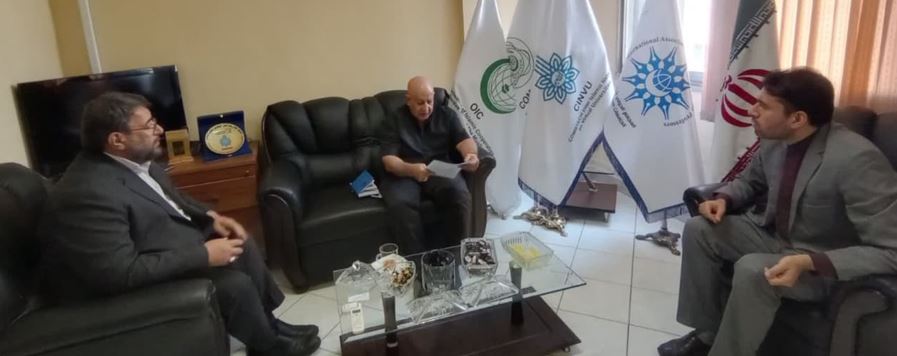 دیدار دبیرکل مجمع بین‌المللی اساتید مسلمان دانشگاه‌ها با رئیس مرکز منطقه‌ای انتقال علوم و فناوری اتحادیه آیورا (IORA)